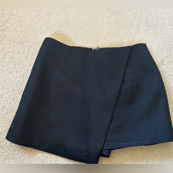 Romeo and Juliet skort - Picture 2 of 2